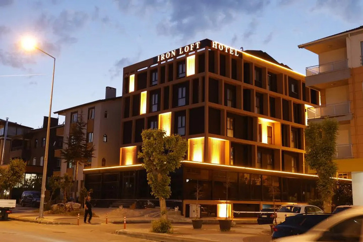 IRON LOFT HOTEL