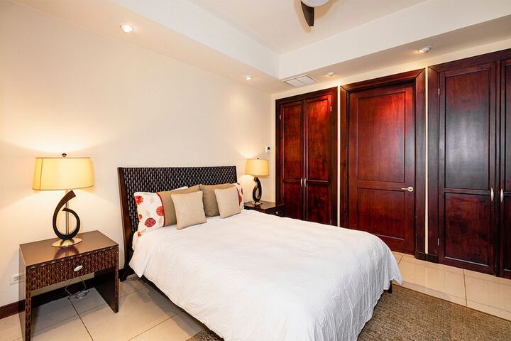 Room 14 of 120