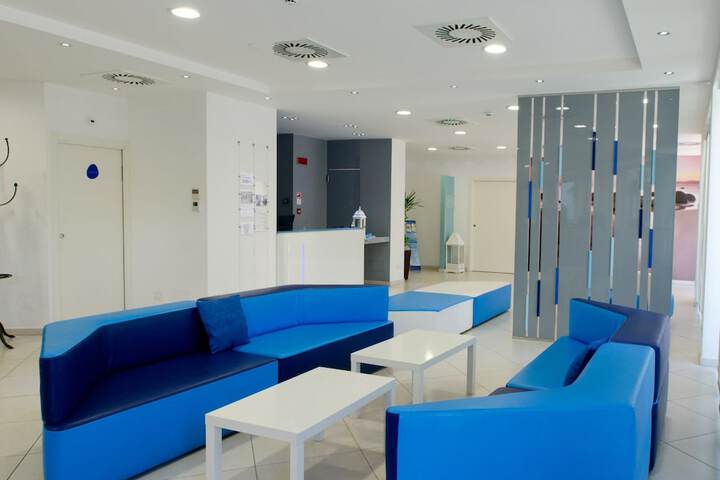 Guest Lobby