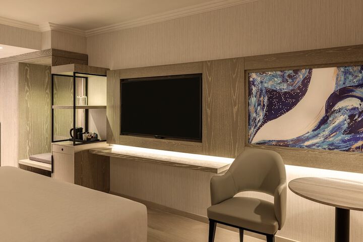 Room 11 of 70