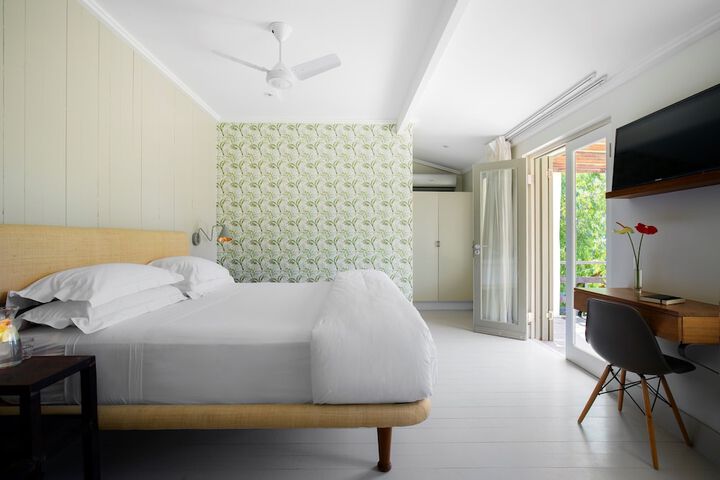 Room 2 of 24