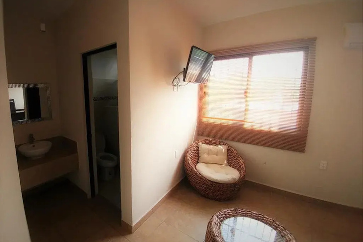 Room 3 of 13