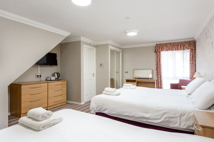 Room 18 of 49