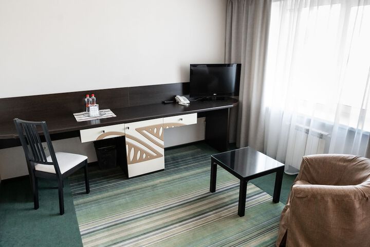 Room 30 of 72