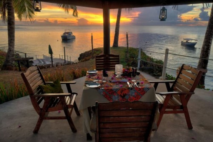 Dining 55 of 66