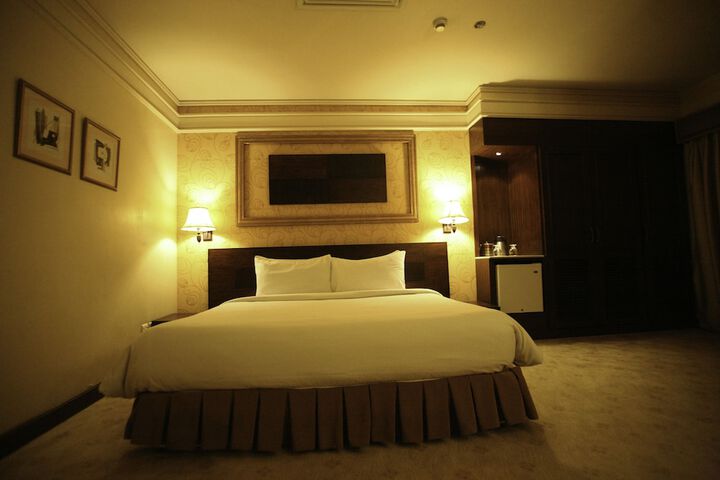 Room 26 of 63