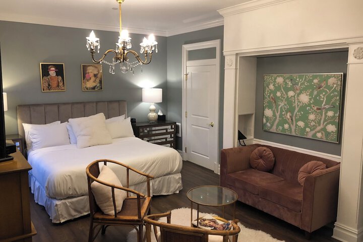 Room 49 of 81