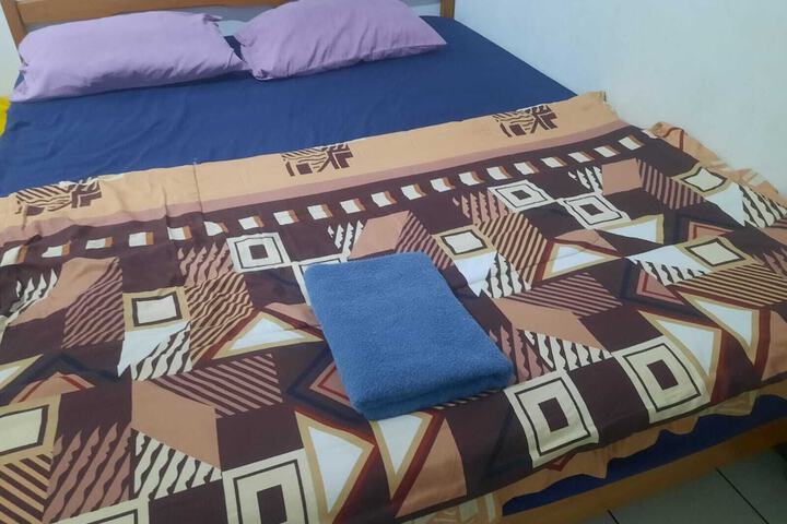 Room 8 of 14