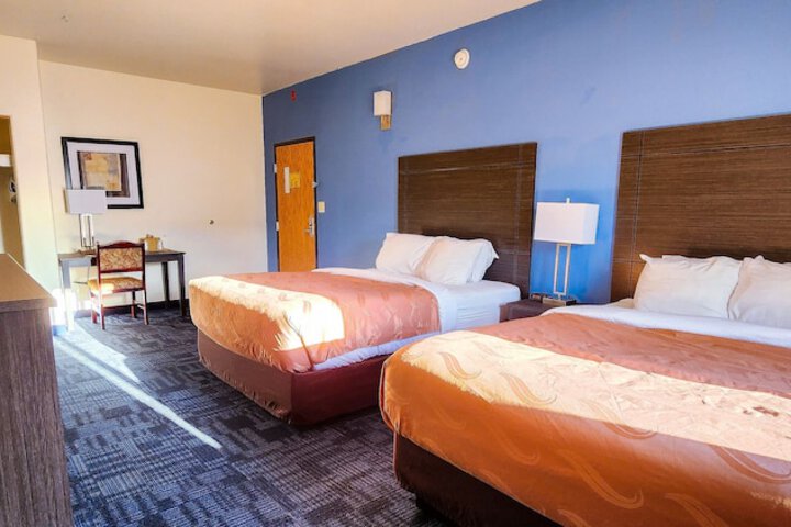 Room 8 of 26