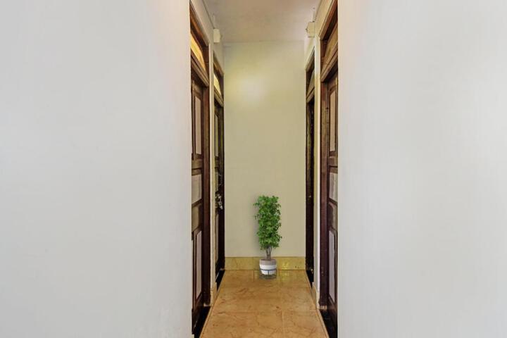 Hotel O Sherpa