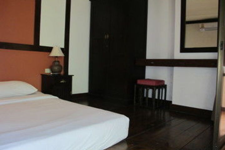 Room 15 of 21