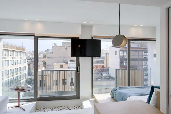 Room 9 of 29