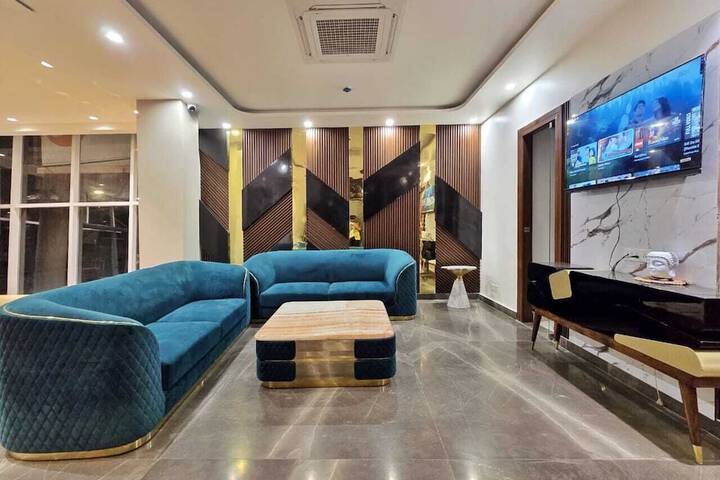Hotel Interior 2 of 29