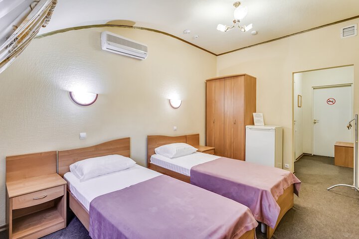 Room 12 of 54