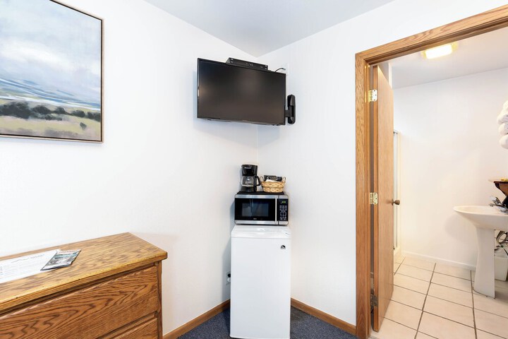 Room 7 of 30