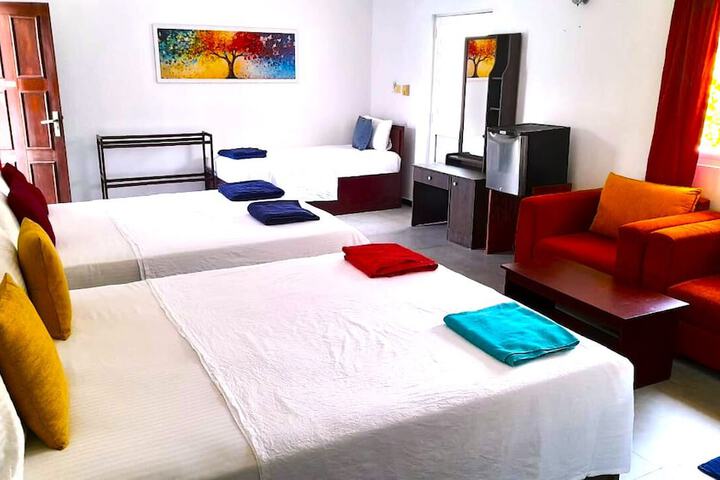 Room 8 of 39