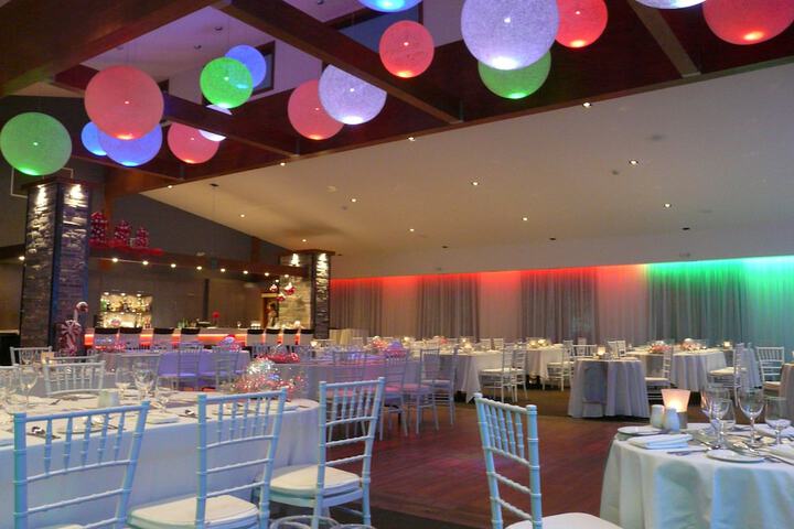 Ballroom/Hall 65 of 86