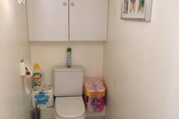 Room 7 of 37