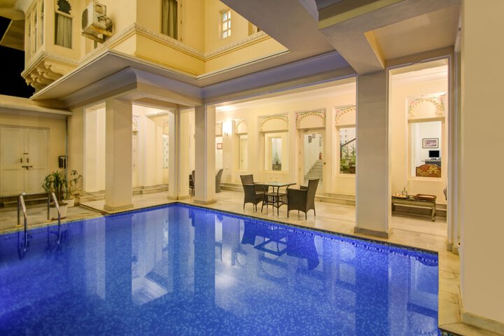 Pool 92 of 144