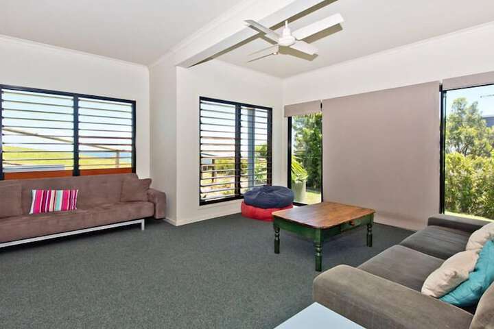 Room 9 of 23