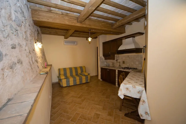 Room 3 of 14