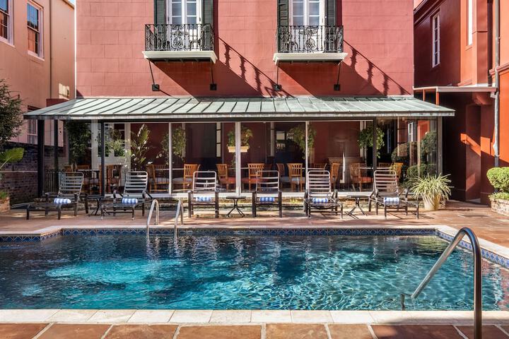 Pools & Facilities