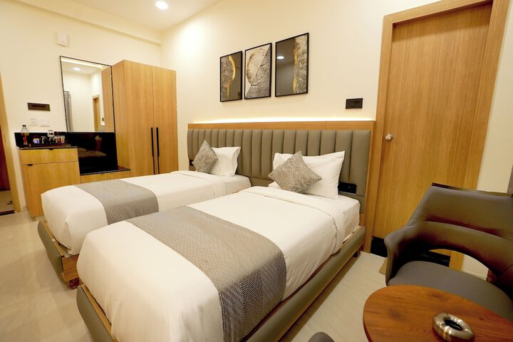 Room 13 of 41