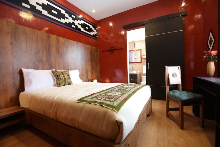 Room 3 of 61