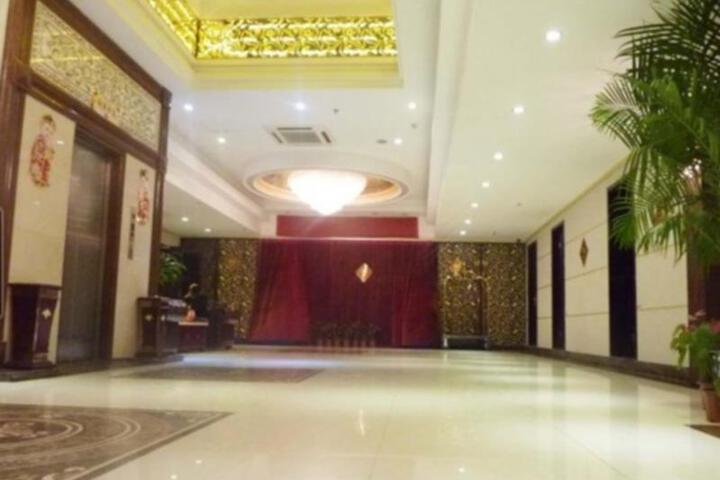 Hotel Interior 5 of 24