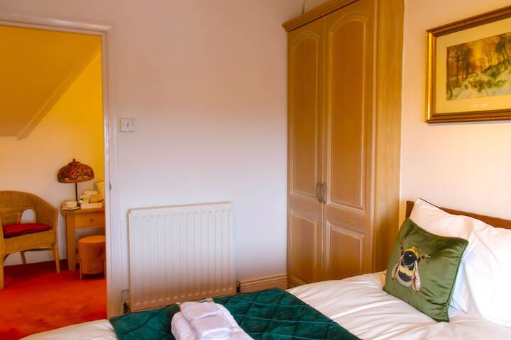 Room 96 of 174