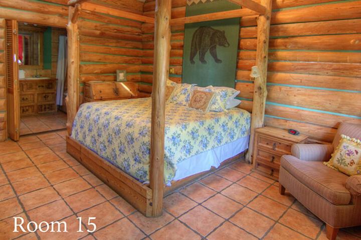 Room 2 of 58
