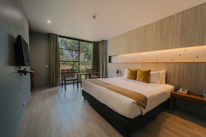 Room 17 of 119