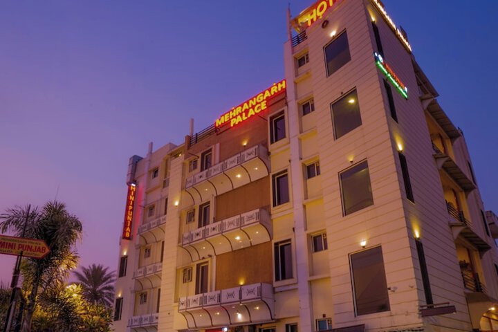 Hotel 30 of 33