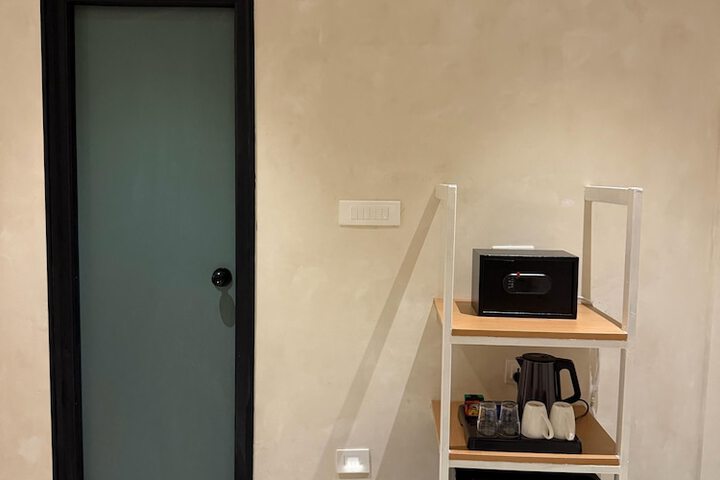 Room 19 of 29
