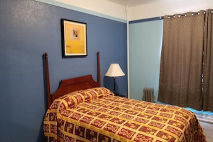 Room 37 of 129