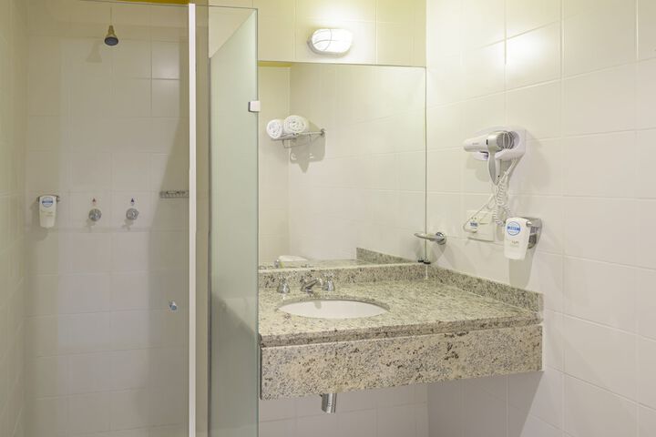 Clean Restrooms