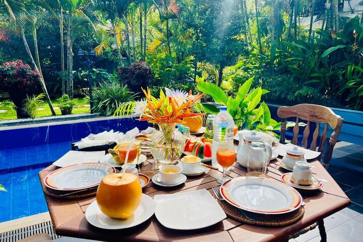 Breakfast/Coffee Service 47 of 80