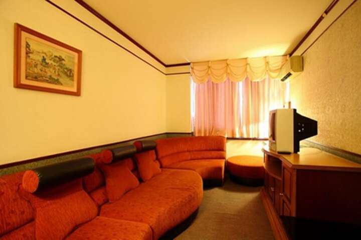 Room 117 of 147