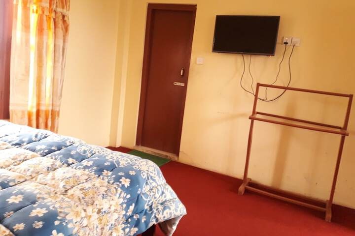 Room 15 of 63