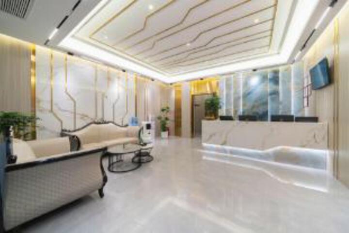 Fenglin Hotel