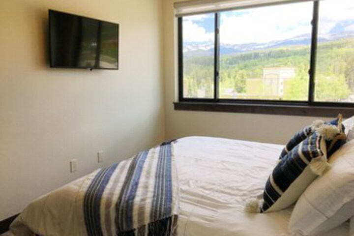Room 46 of 56