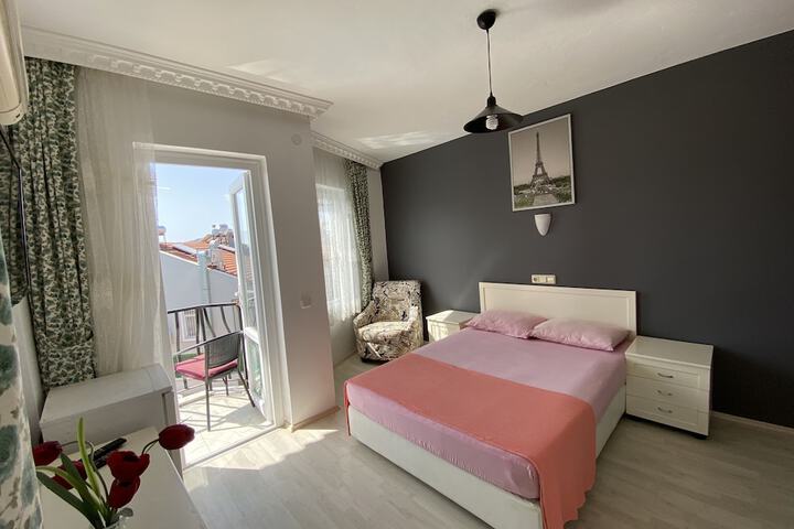 Room 14 of 45