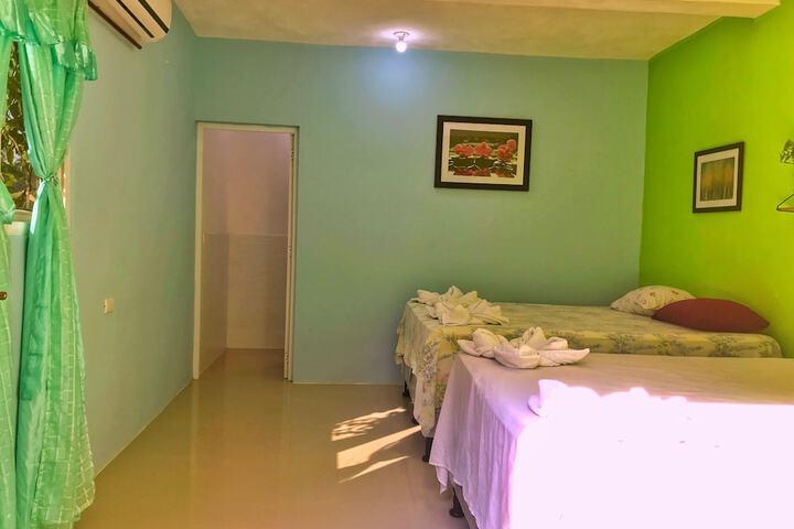 Room 9 of 29