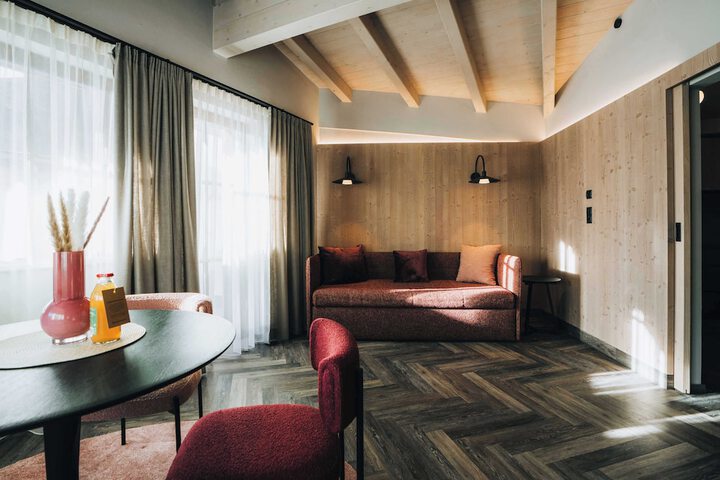 Room 270 of 505