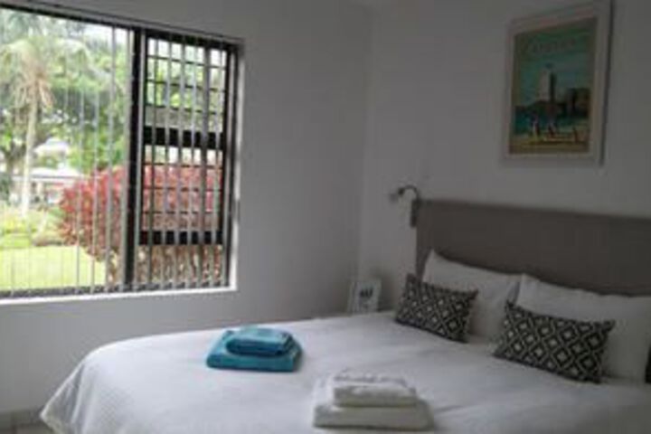 Room 6 of 11