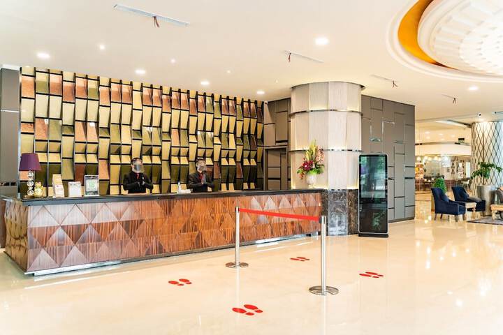 Lobby Entry