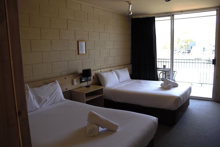 Room 16 of 59