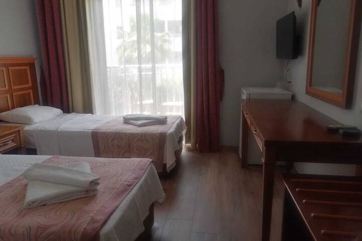 Room 10 of 64