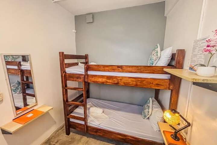 Room 49 of 240