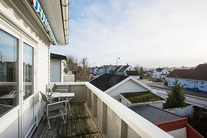 Terrace/Patio 9 of 15